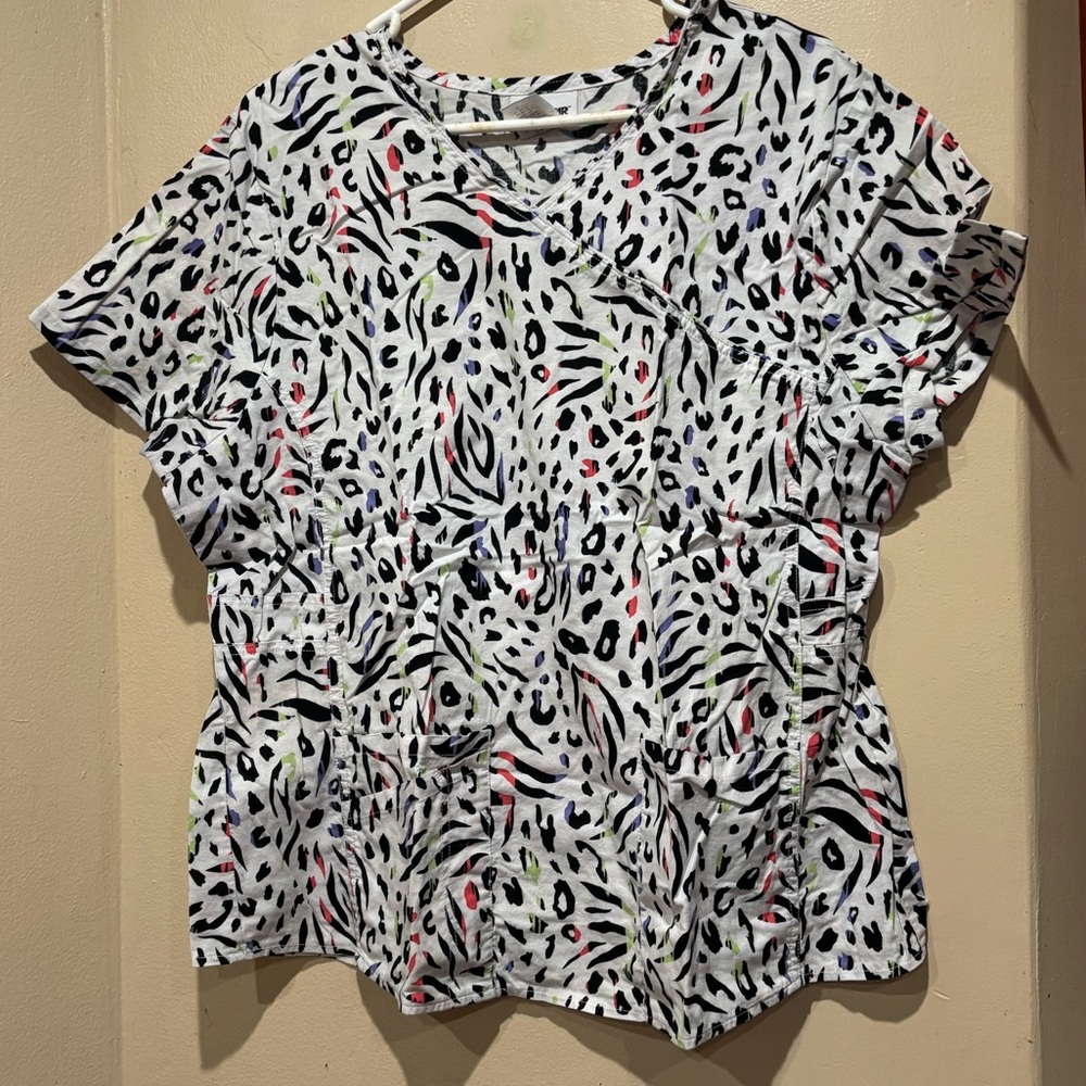 Scrubstar Black and White Animal Print Short Sleeve Top